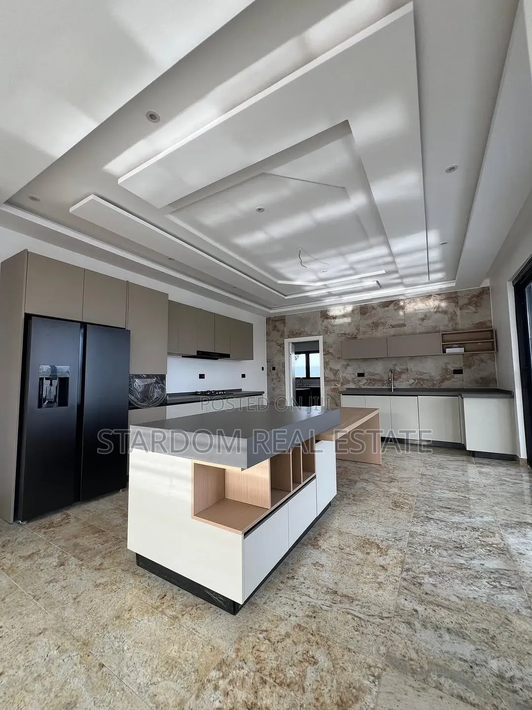 5bdrm Duplex in East Legon, Ability for sale