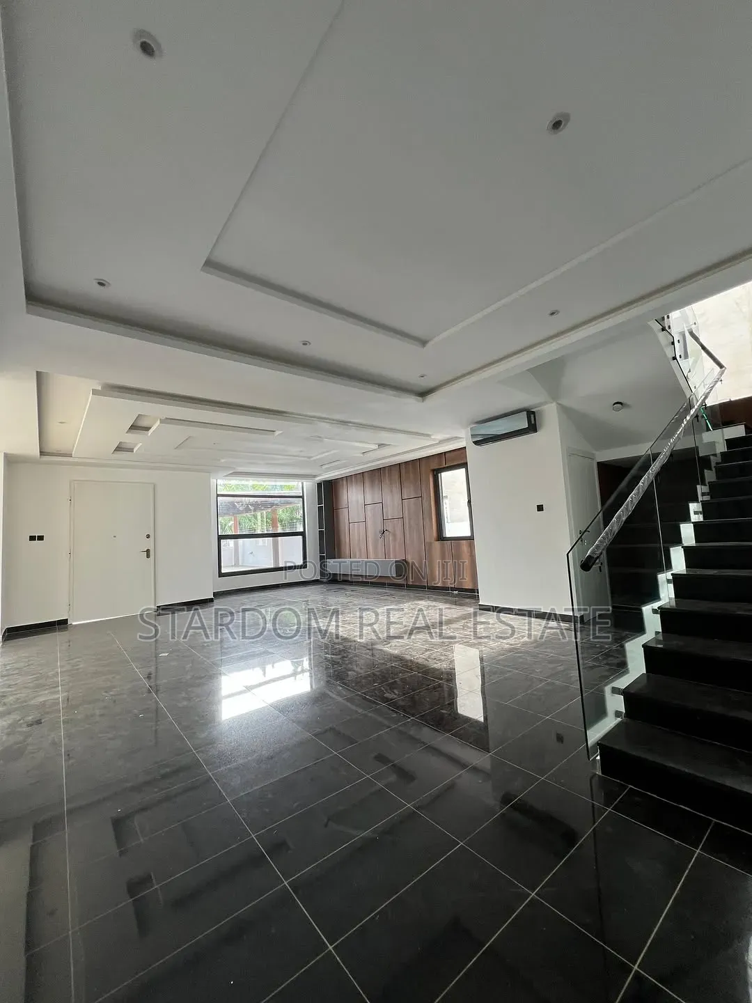 5bdrm Duplex in East Legon, Ability for sale