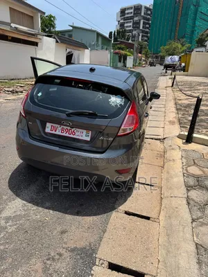 Ford Fiesta 2019 Gray