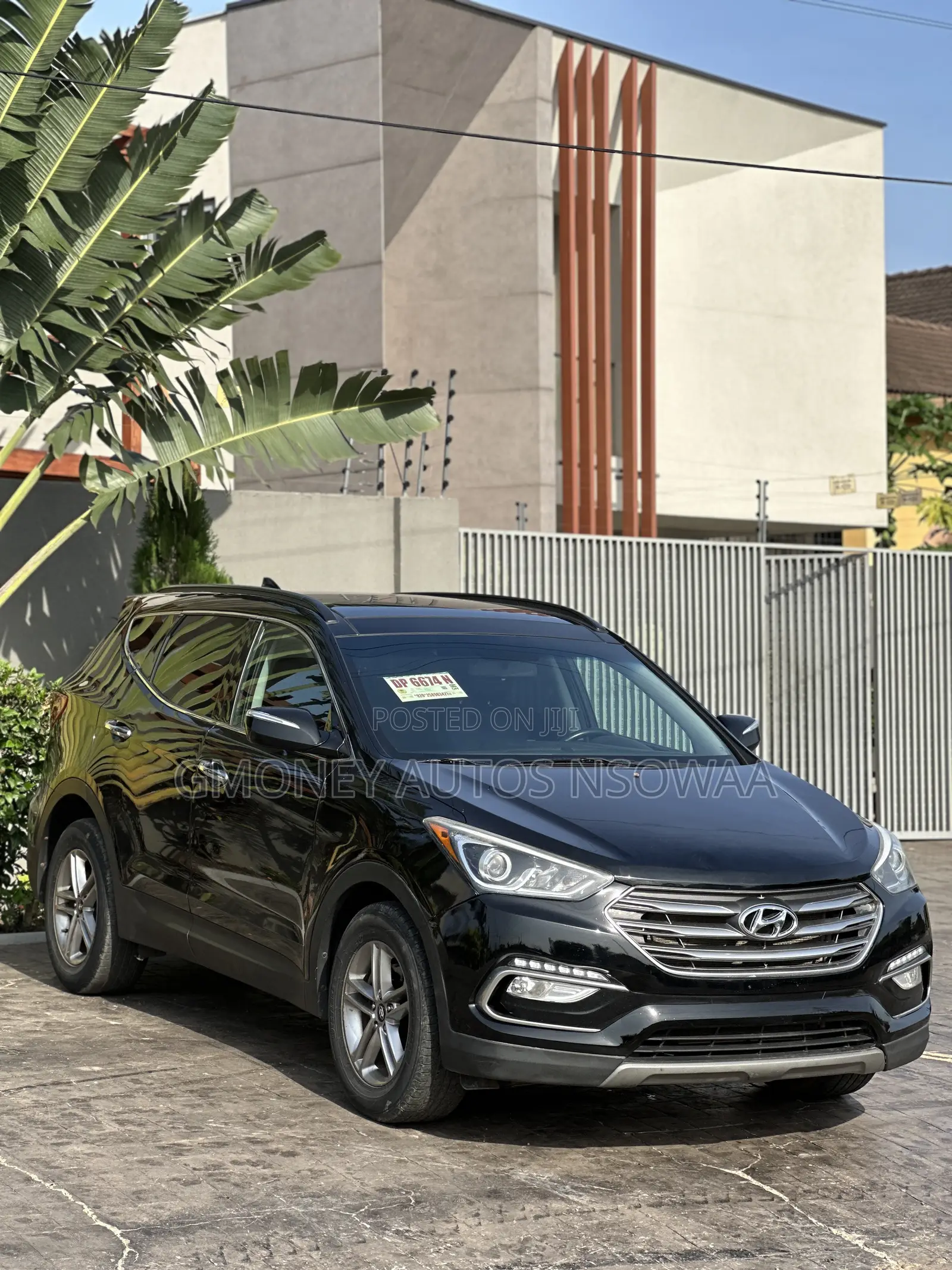 Hyundai Santa Fe Limited FWD 2017 Black