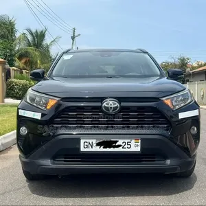 Toyota RAV4 XLE AWD 2019 Black
