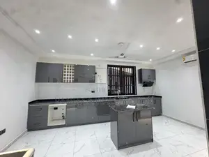 4bdrm House in Ashaley Botwe for sale