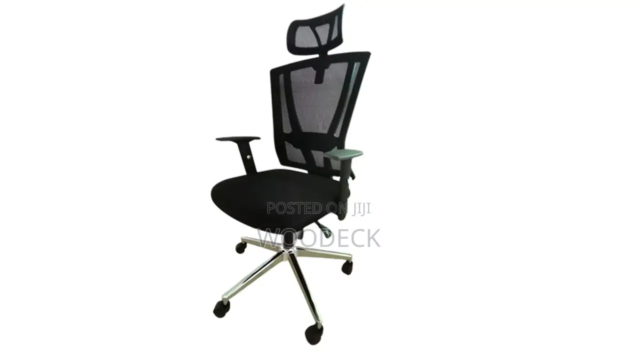 High-Back Ergonomic Mesh Office Chair With Headrest