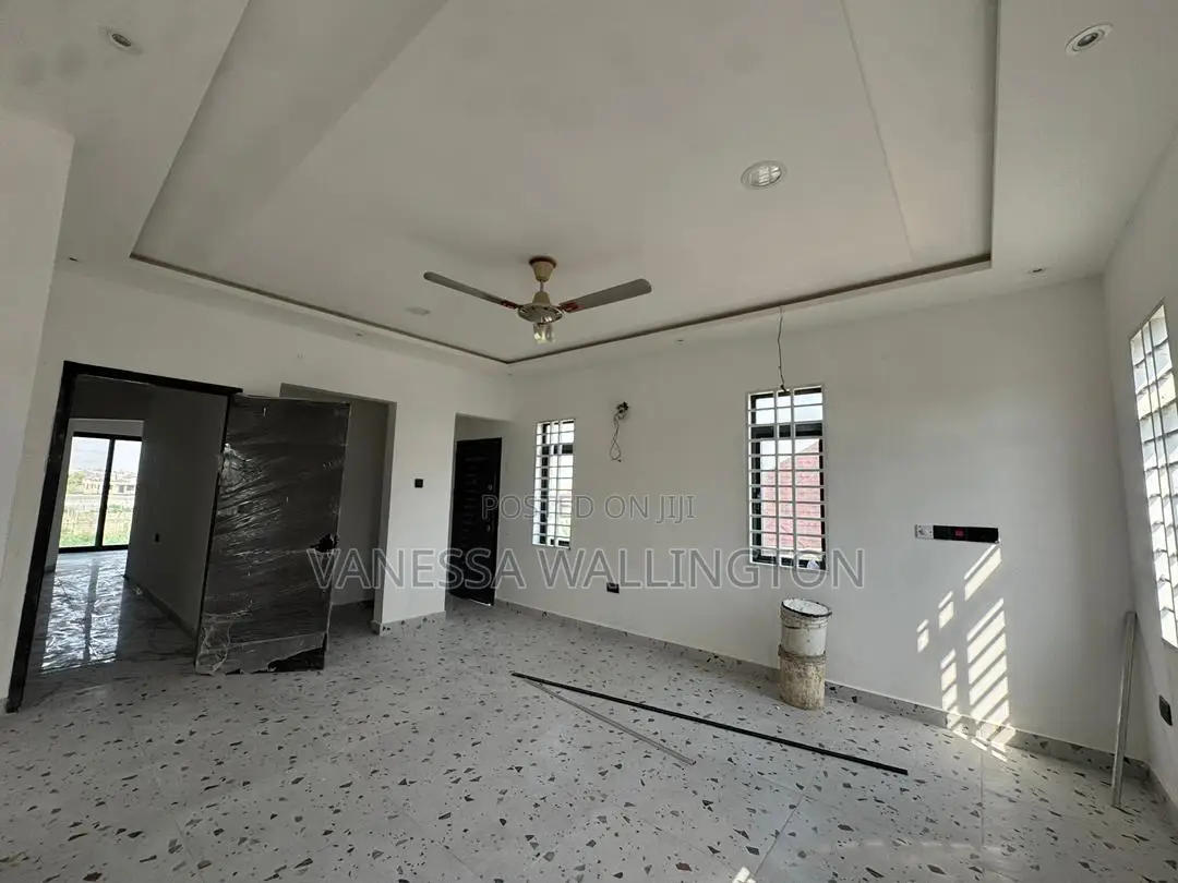 5bdrm House in East Legon Hills for sale