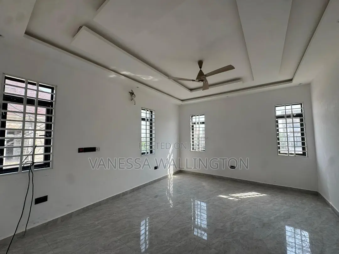 5bdrm House in East Legon Hills for sale