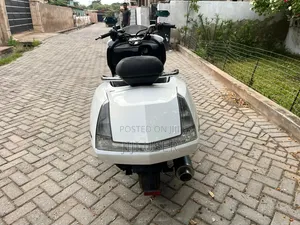 Motorcycle 2020 White