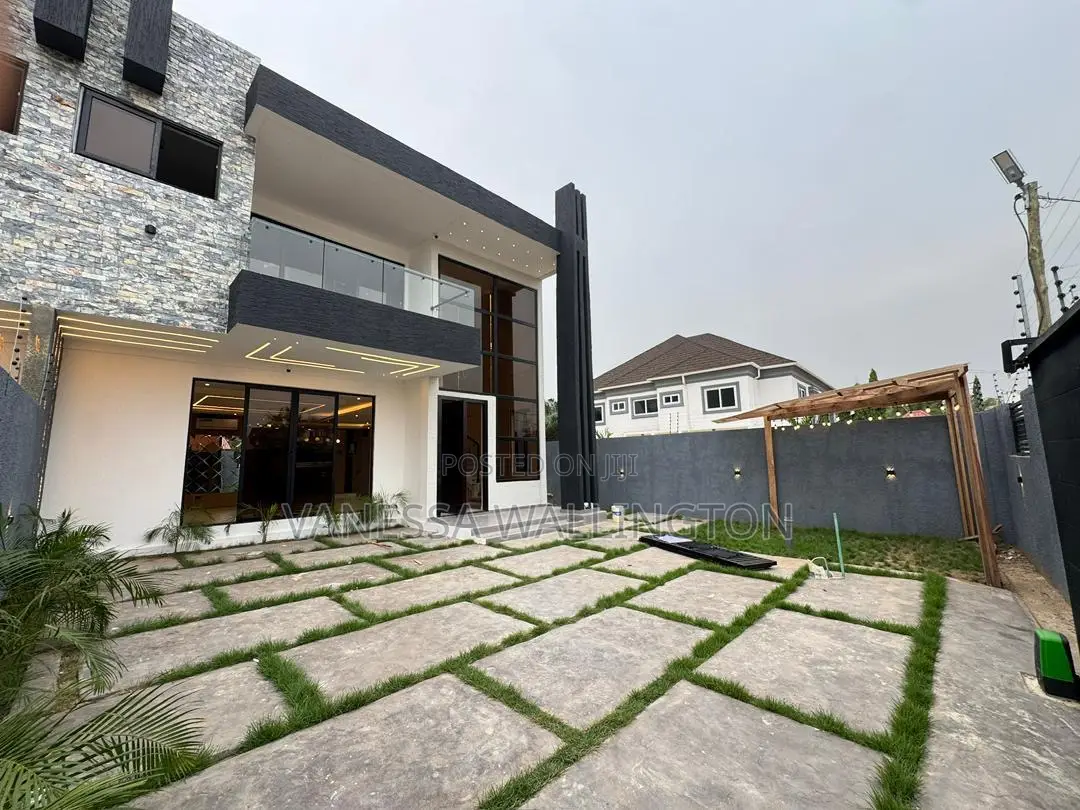 4bdrm House in East Legon for sale