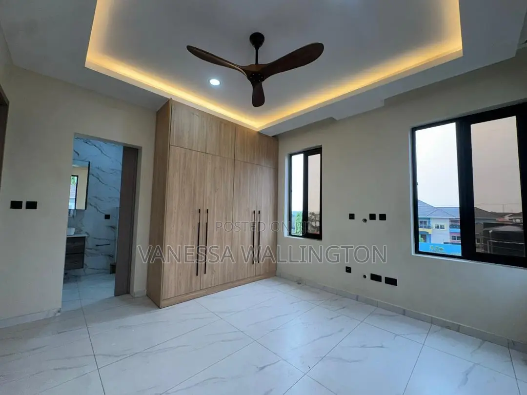 4bdrm House in East Legon for sale