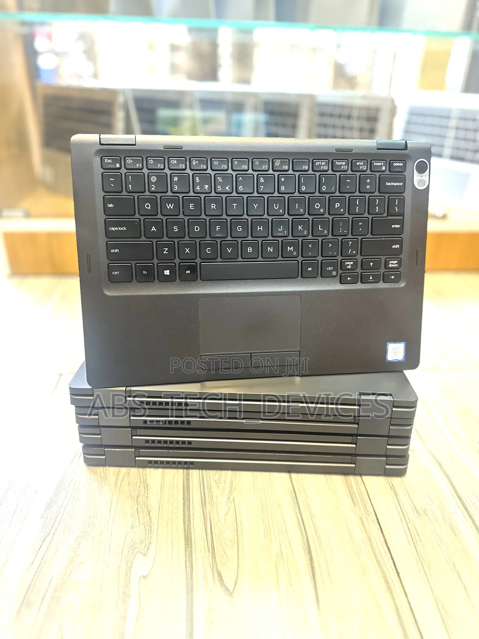 Laptop Dell Latitude 5300 8GB Intel Core i7 SSD 256GB