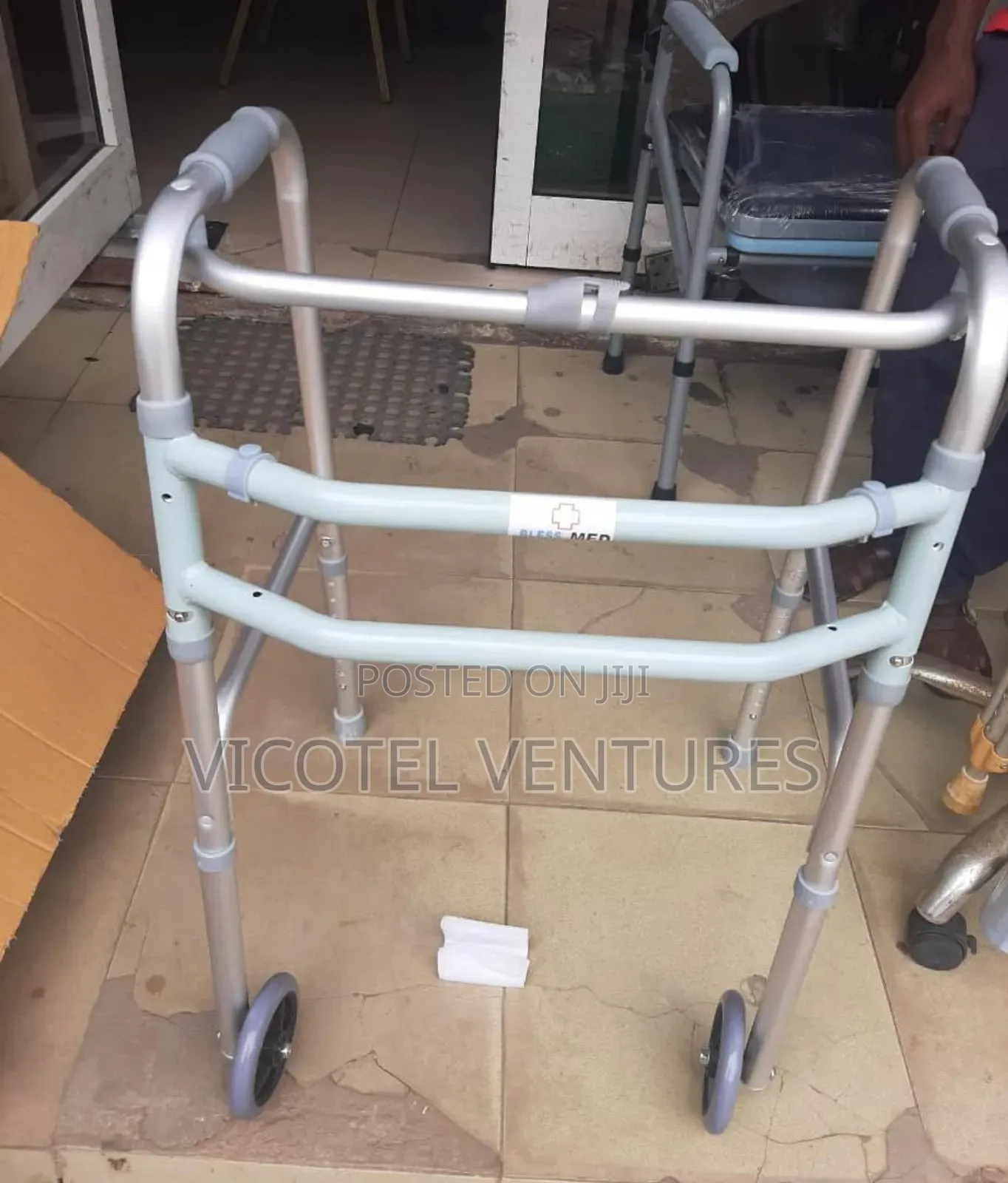 Zimmer Frame With Wheel