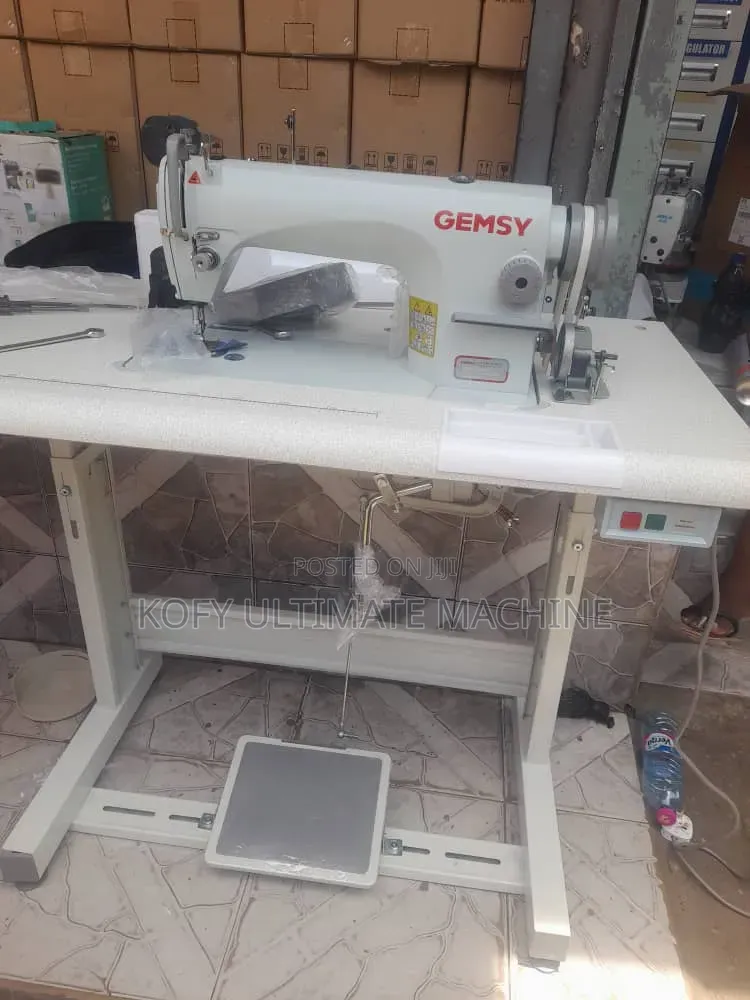 Gemsy Industrial Sewing Machine