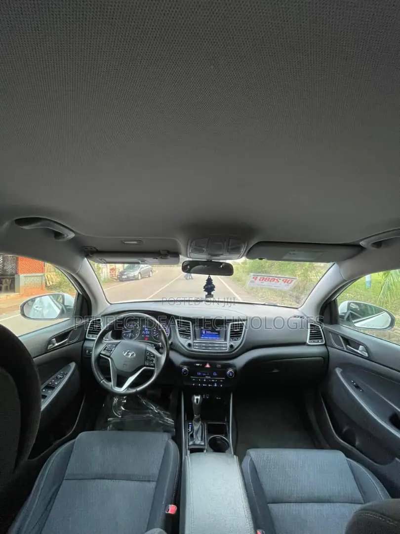 Hyundai Tucson 2016 White