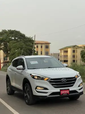 Hyundai Tucson 2016 White