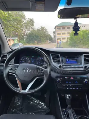 Hyundai Tucson 2016 White