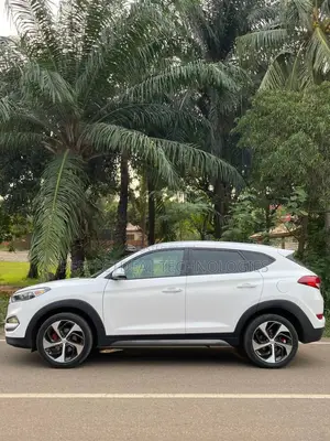 Hyundai Tucson 2016 White
