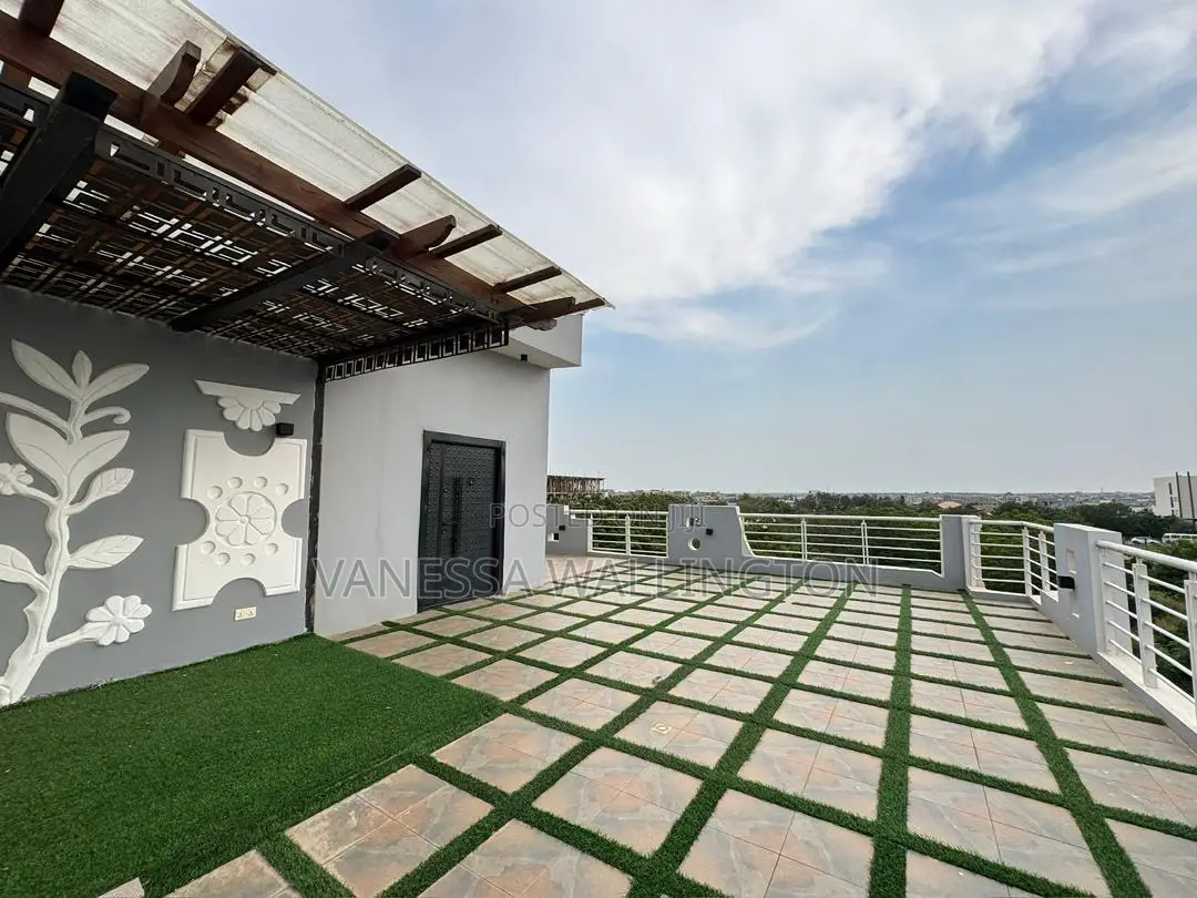 4bdrm Townhouse/Terrace in East Lego Hill for sale