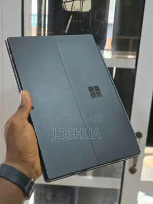 Laptop Microsoft Surface Laptop 7 16GB Intel Core i7 SSD 256GB