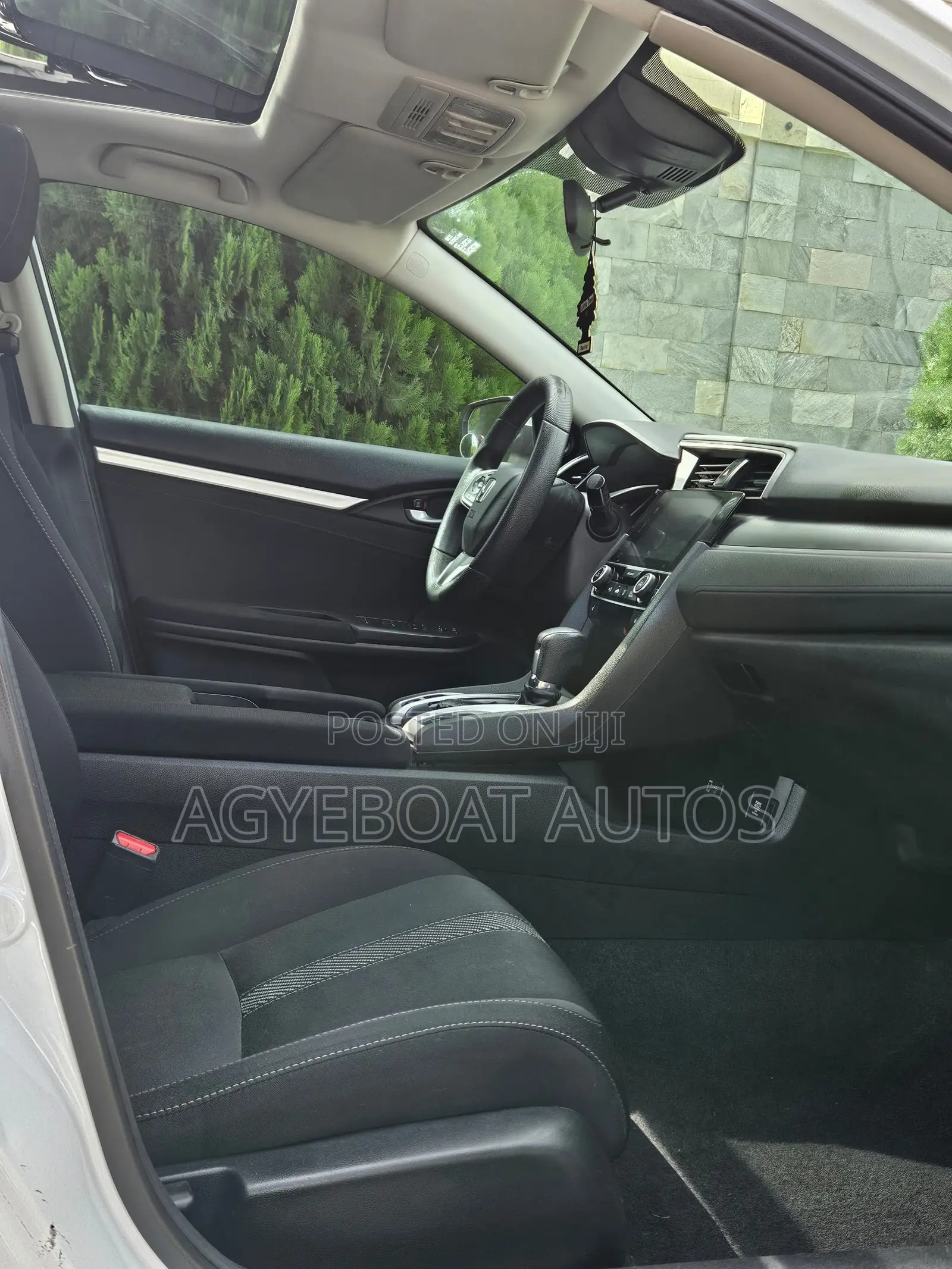 Honda Civic EX Sedan 2018 White