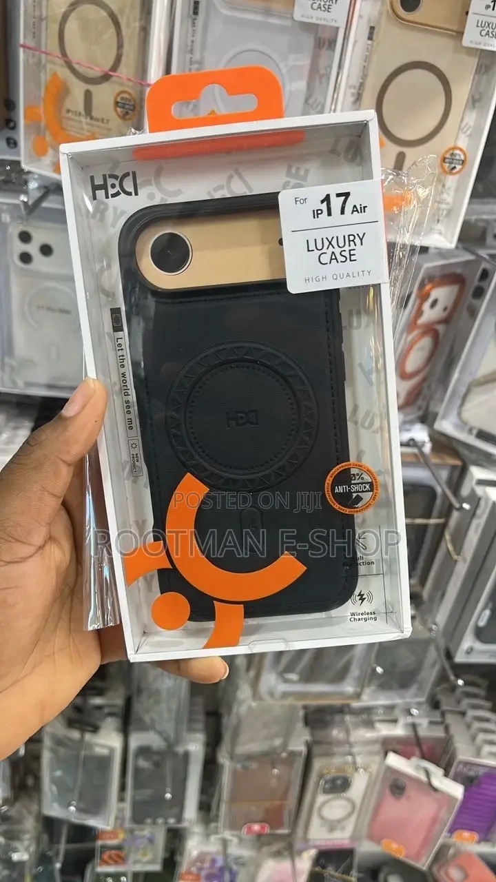 HDD Leather Dots Magsafe Case iPhone 17 Air