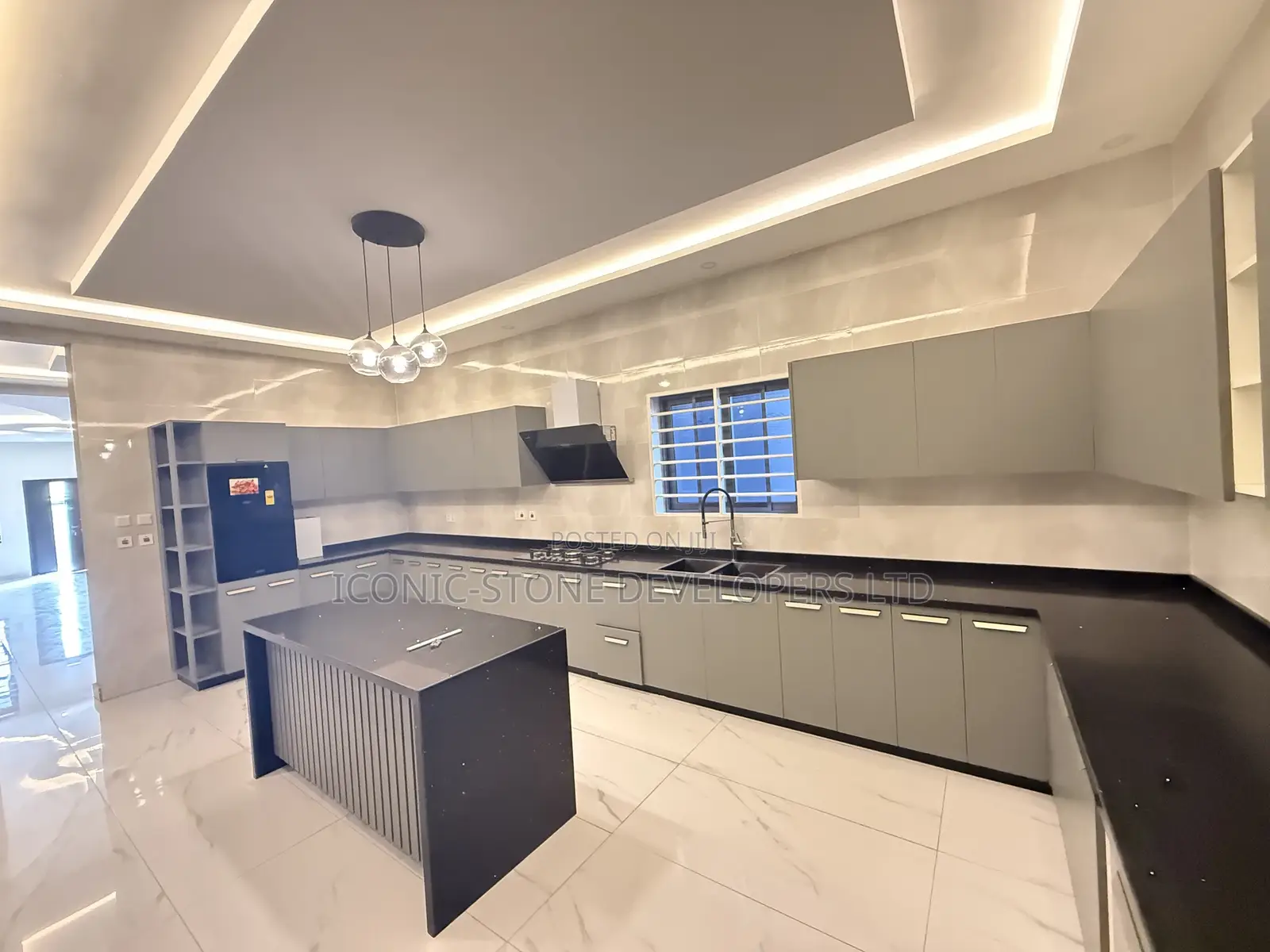5bdrm House in East Legon Hills for sale