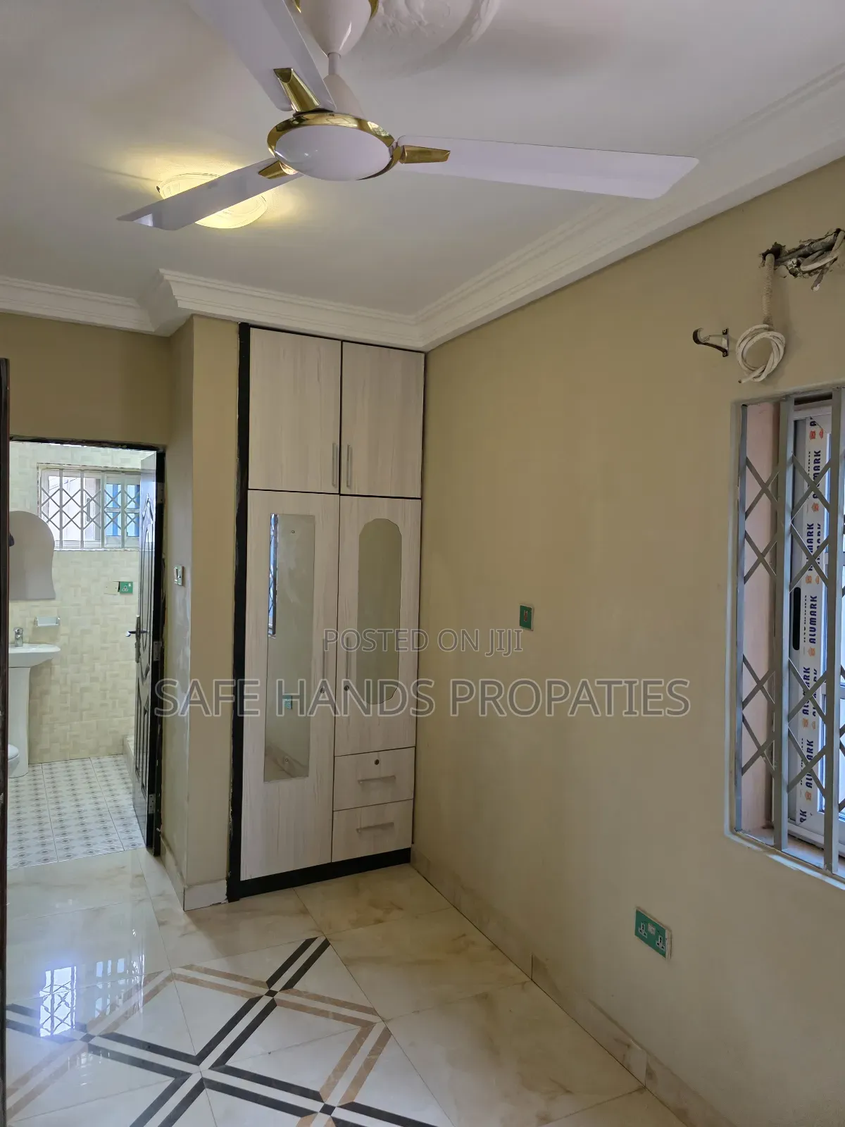4bdrm House in Accra Metropolitan for rent
