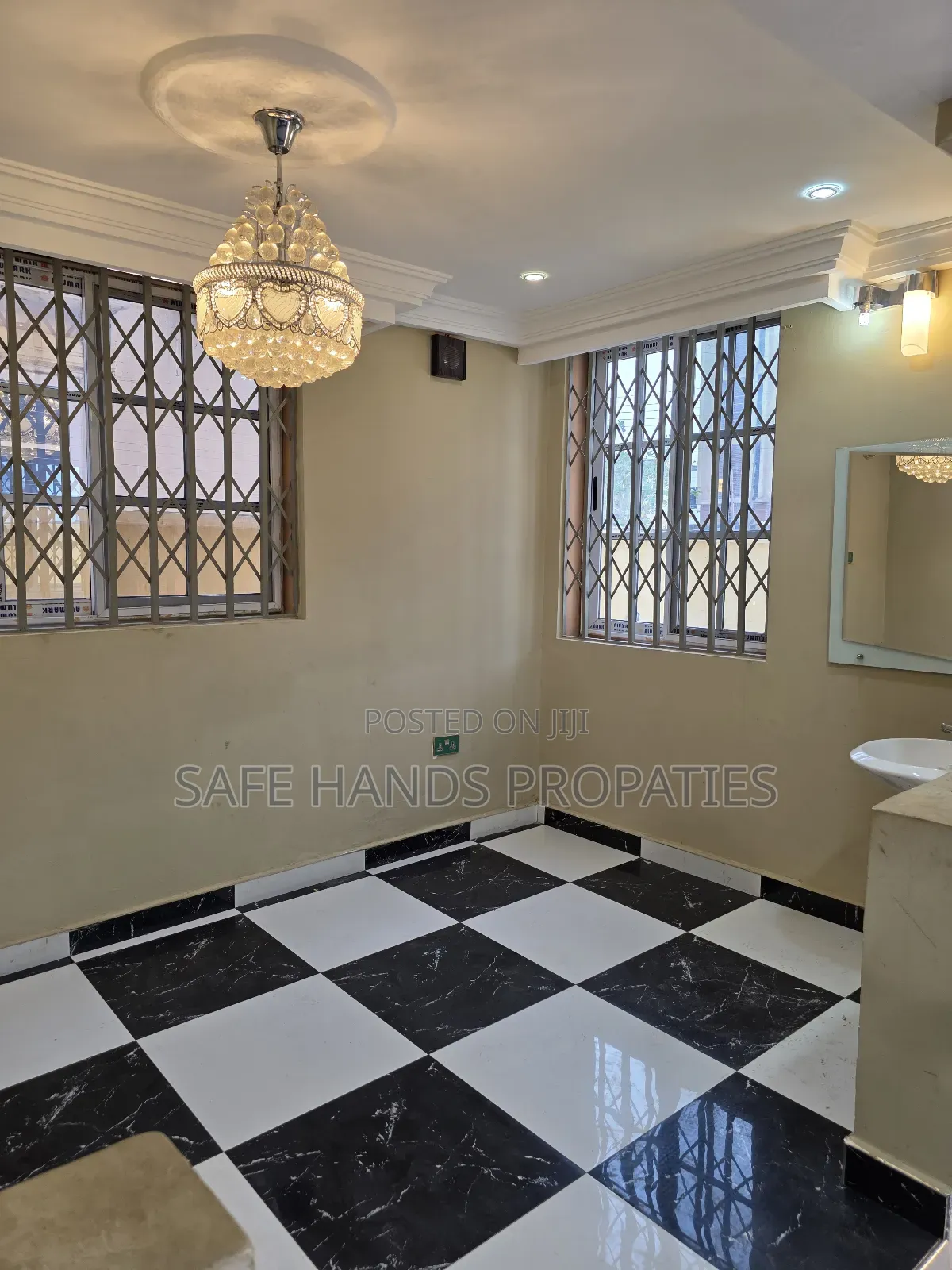 4bdrm House in Accra Metropolitan for rent