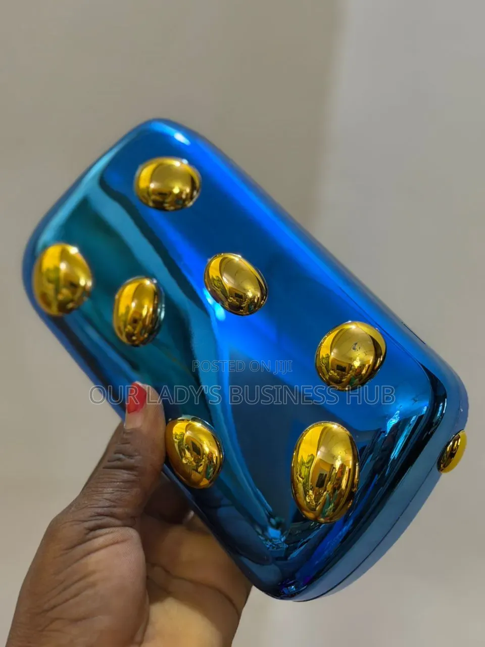 Classy Clutch for All Occasion