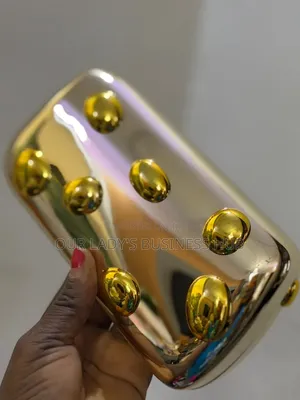 Classy Clutch for All Occasion