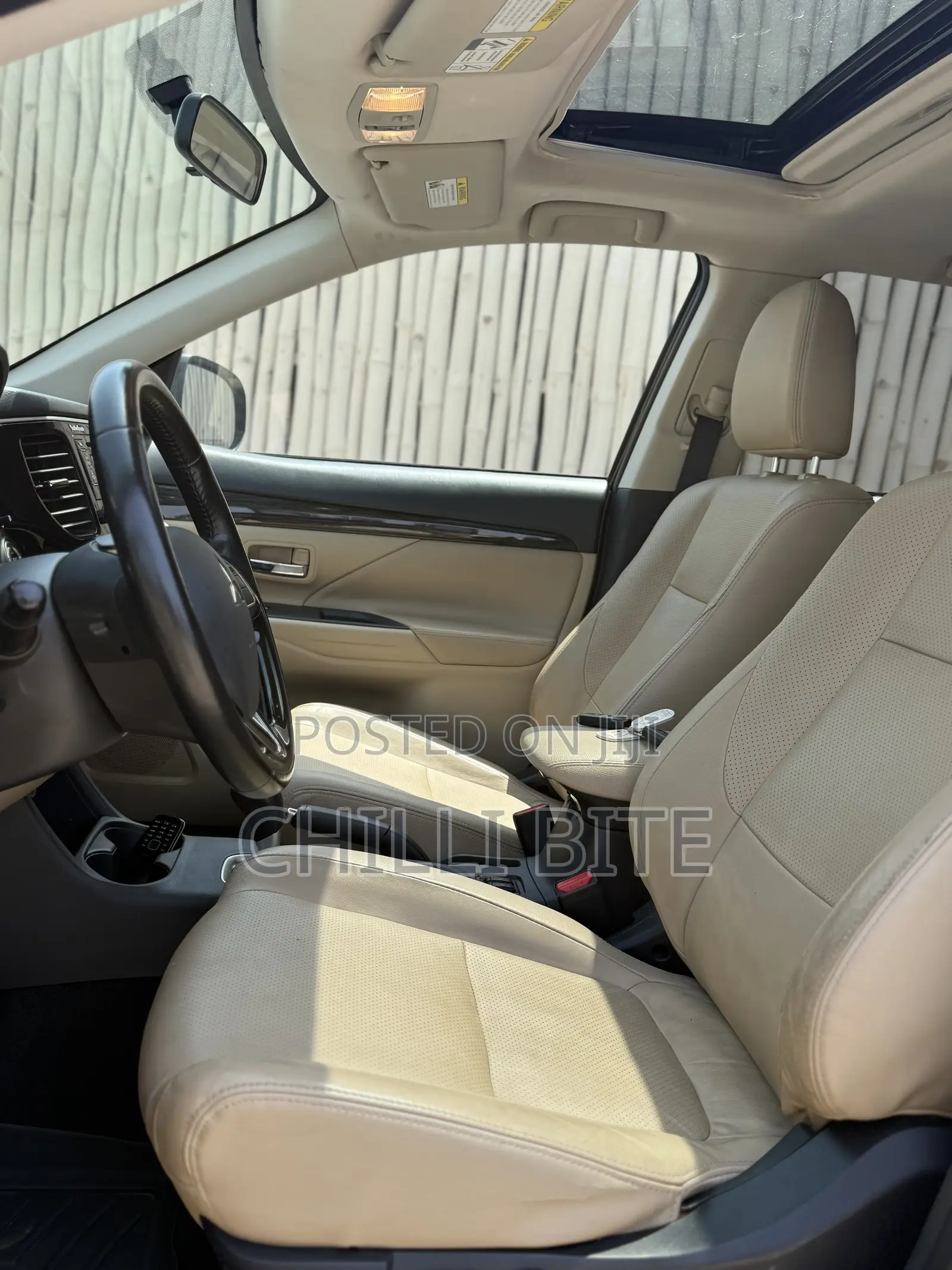 Mitsubishi Outlander SEL FWD 2016 Brown