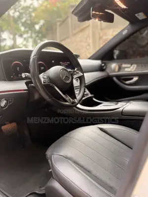 Mercedes-Benz E350 2021 White
