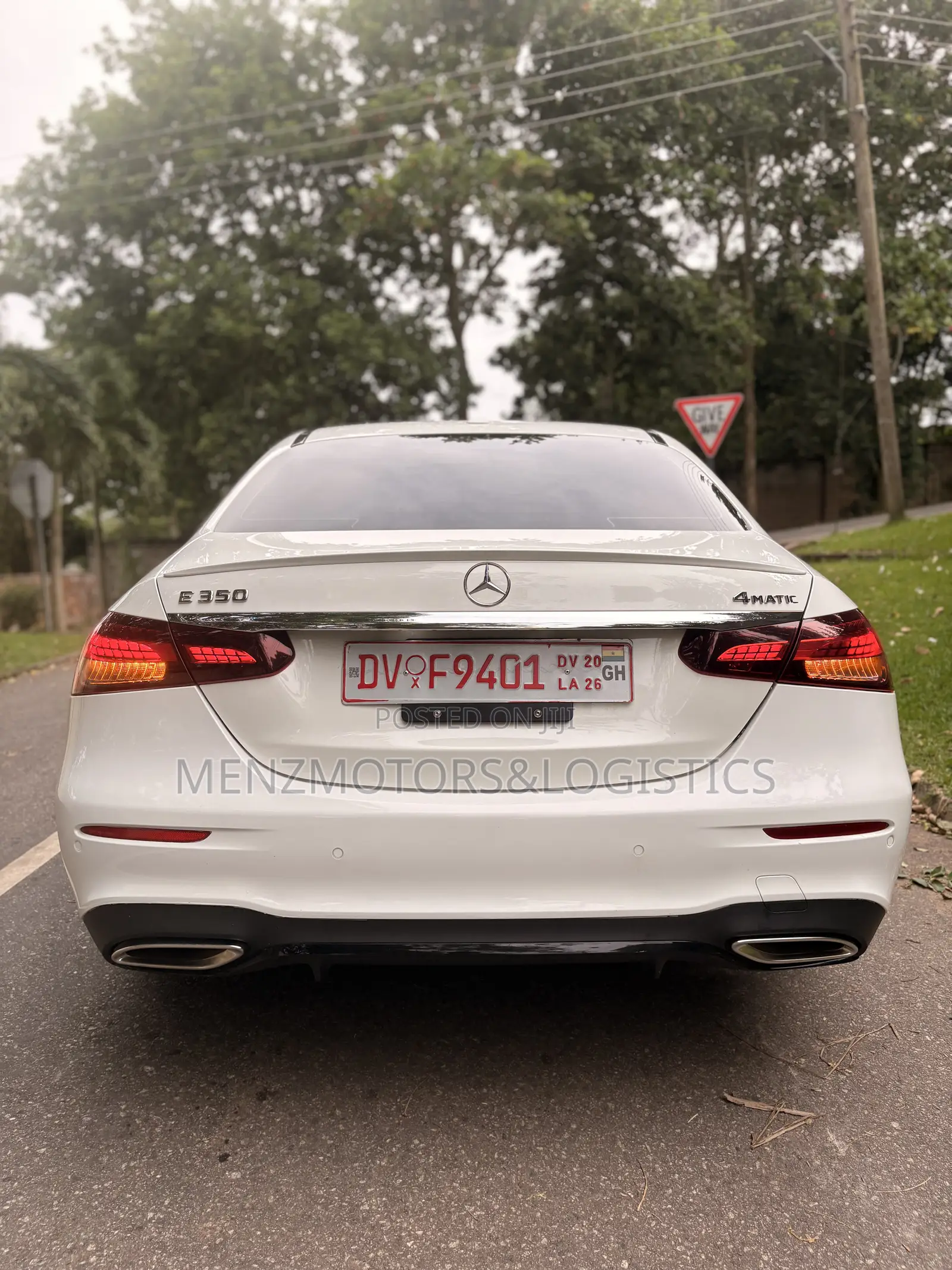 Mercedes-Benz E350 2021 White