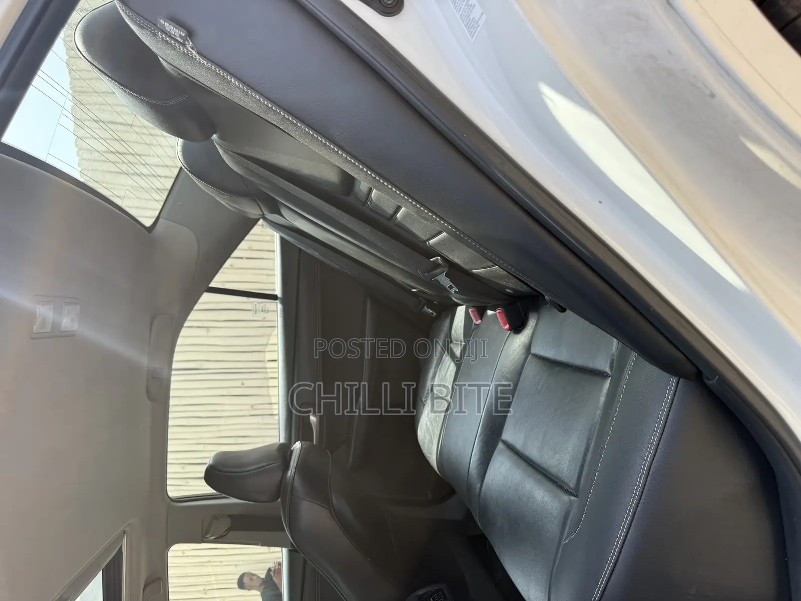 Toyota Camry XLE 4dr Sedan (2.5L 4cyl 6A) 2016 White