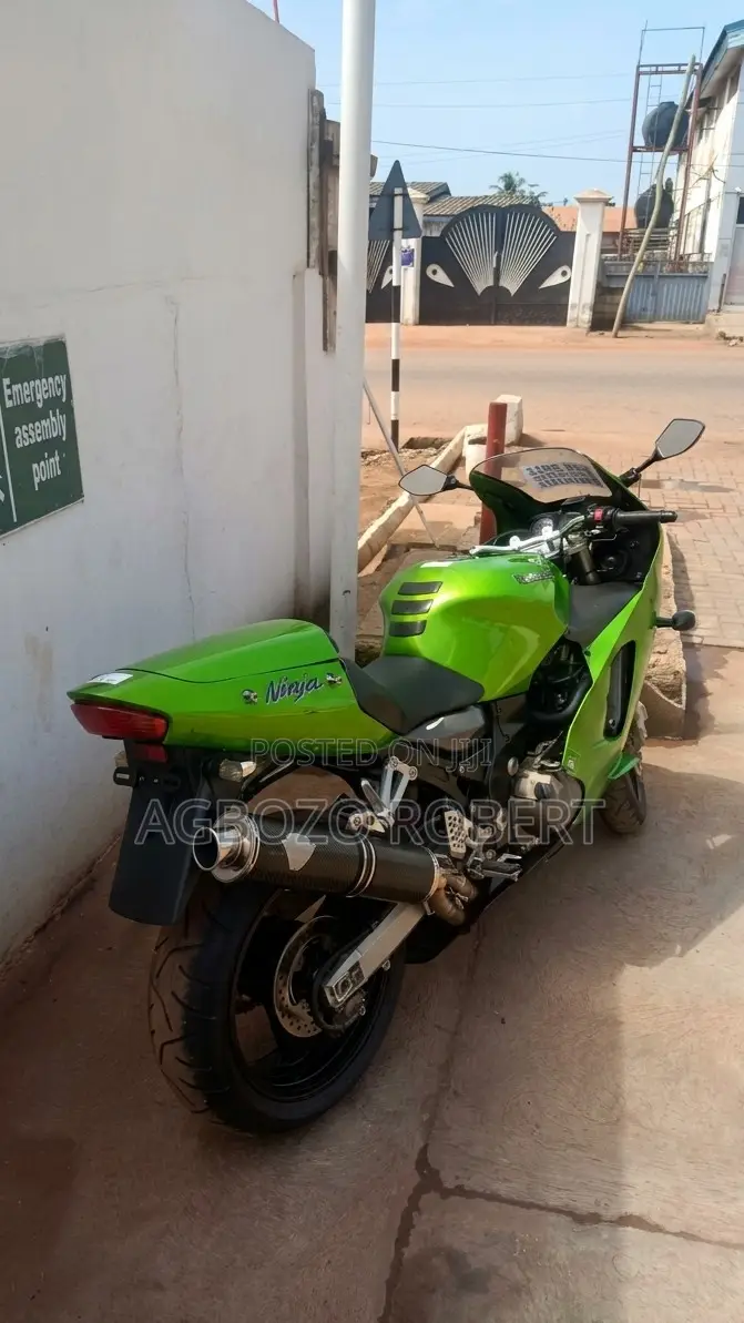 Kawasaki 2006 Green