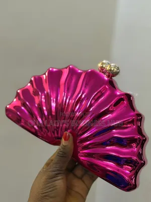 Metallic Shell Clutch