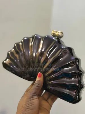 Metallic Shell Clutch