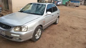 Hyundai Accent 2009 Silver