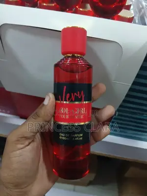 Very Cool Girl Perfume