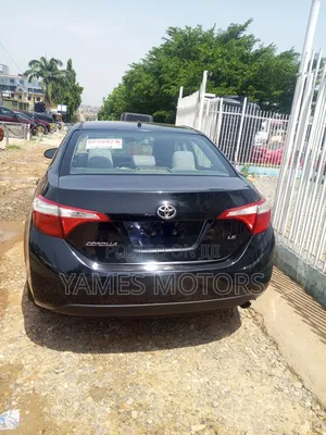 Toyota Corolla LE 4dr Sedan (1.8L 4cyl CVT) 2015 Black