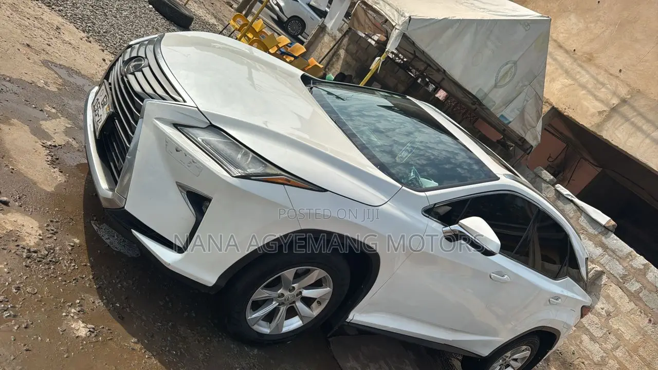 Lexus RX 350 FWD 2017 White