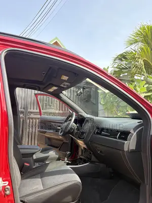 Mitsubishi Outlander 2018 Red