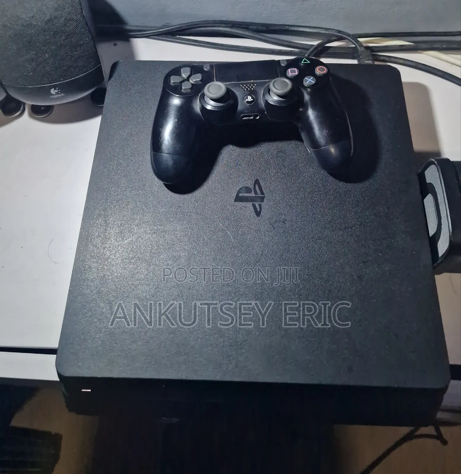 Ps4 Slim With Five Jailbreak Games