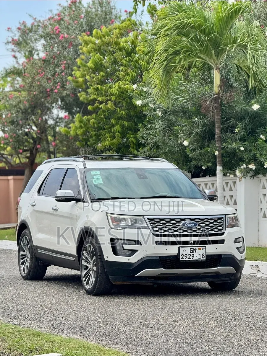 Ford Explorer Platinum 4dr 4x4 (3.5L 6cyl 6A) 2017 White