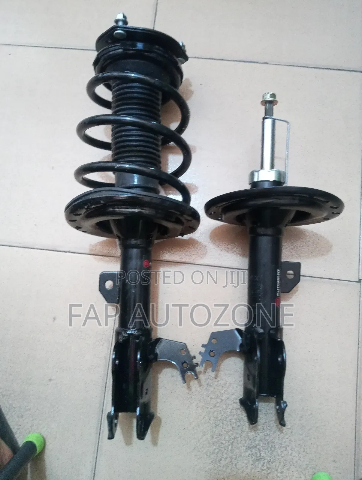 10735. Original Toyota Camry Shocks Absorber Imported From Usa
