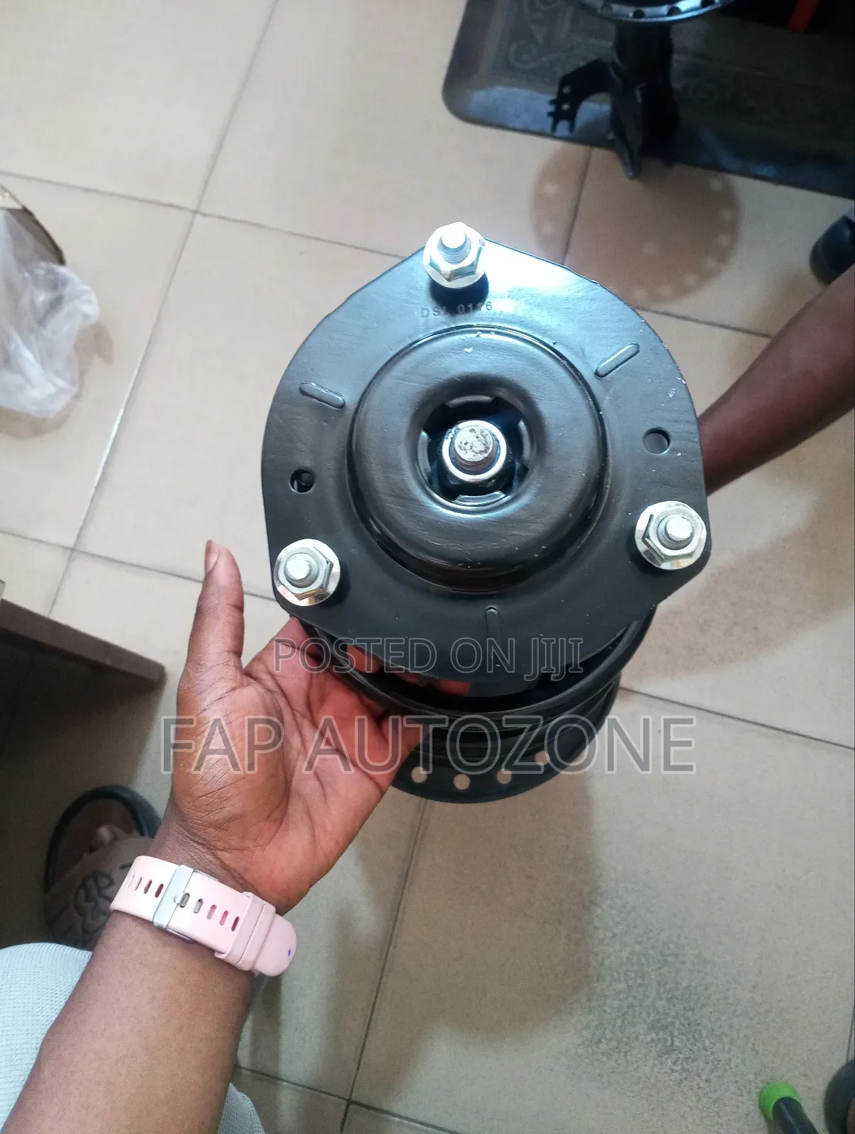 10735. Original Toyota Camry Shocks Absorber Imported From Usa