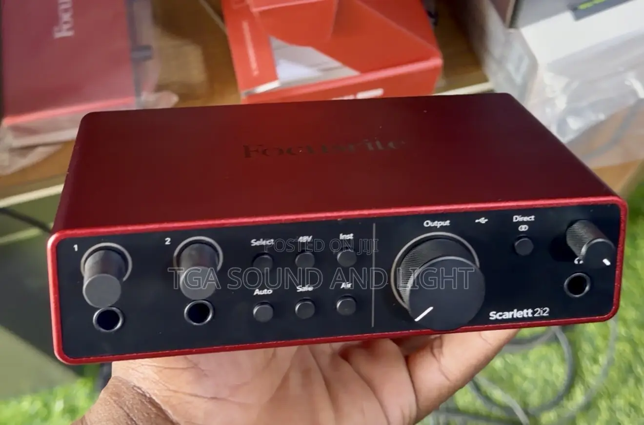 Focusrite 2i2 4th Generation Audio Interface