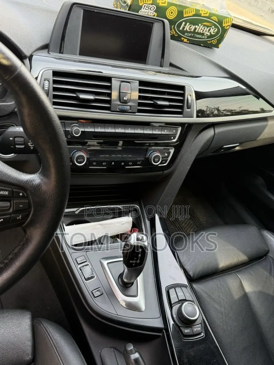 BMW 3 Series 2016 White