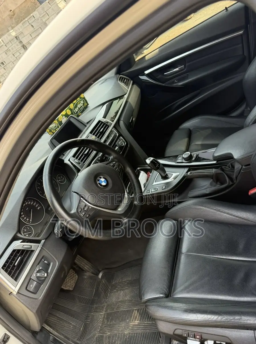 BMW 3 Series 2016 White