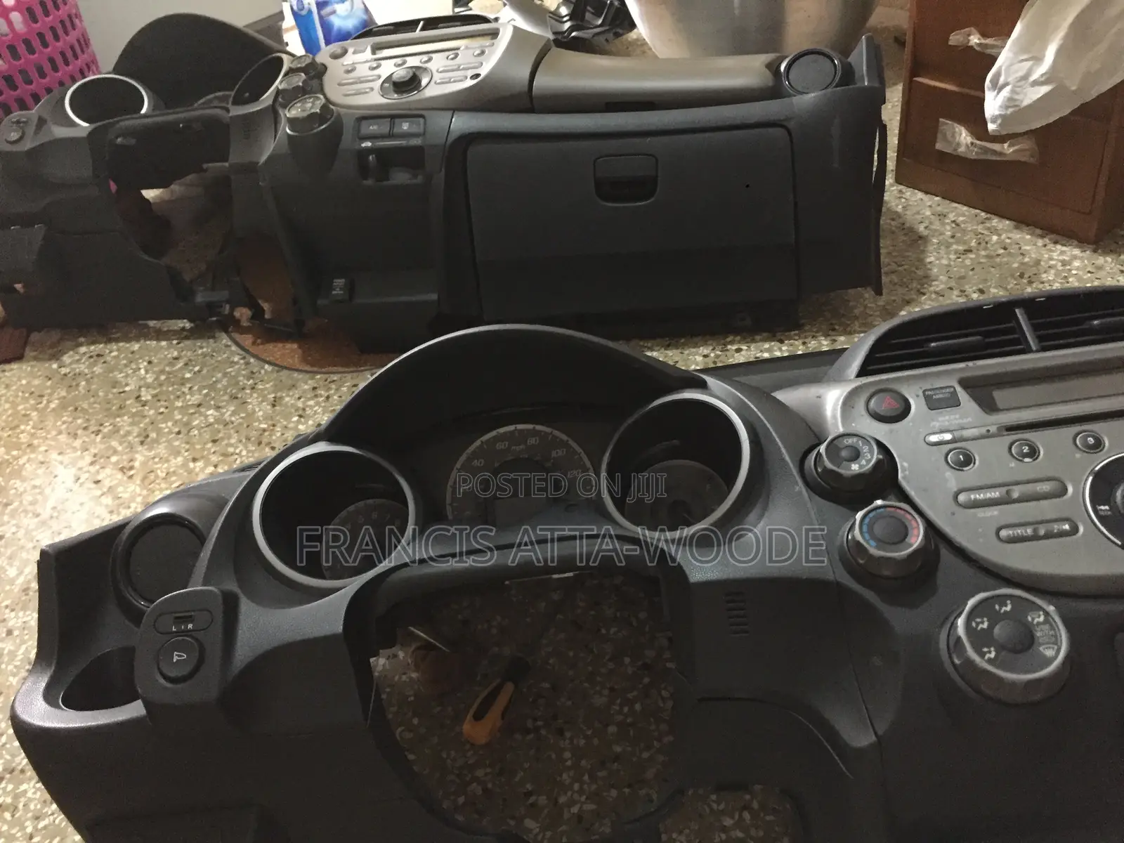 2010-2011 Honda Fit Complete Dashboard