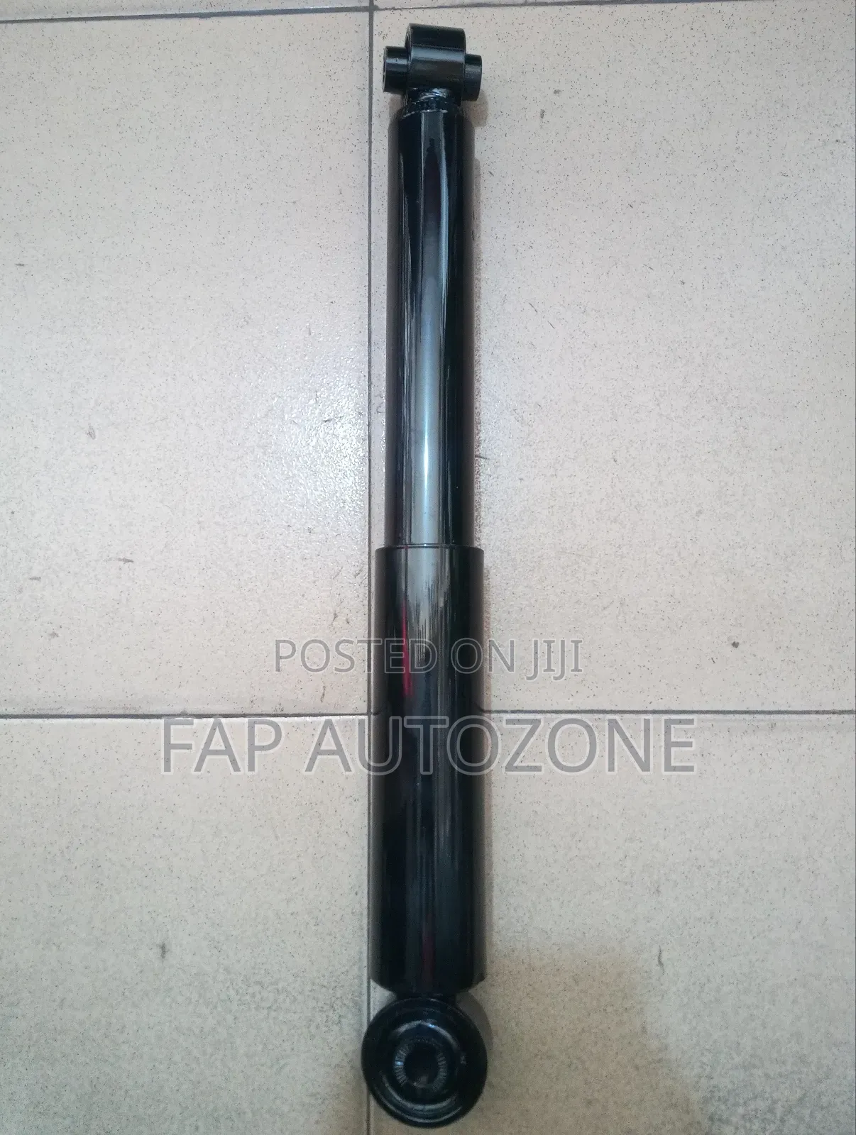 0412.Original Toyota Highlander Back Shock Absorber Imported From Usa