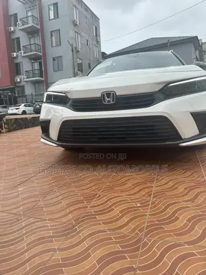 Honda Civic Sport CVT 2024 White
